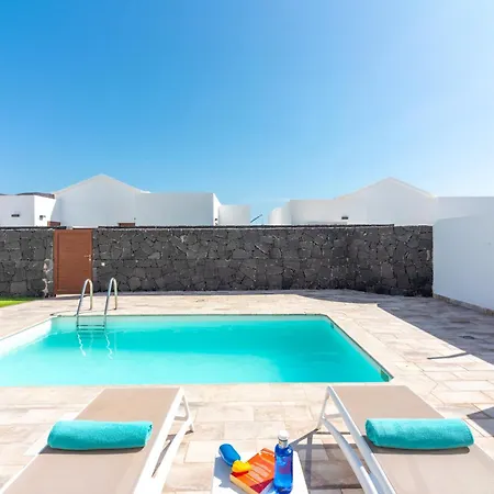 Ereza La Granja Playa Blanca