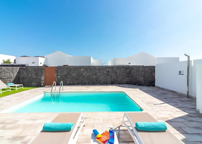 Ereza La Granja Playa Blanca