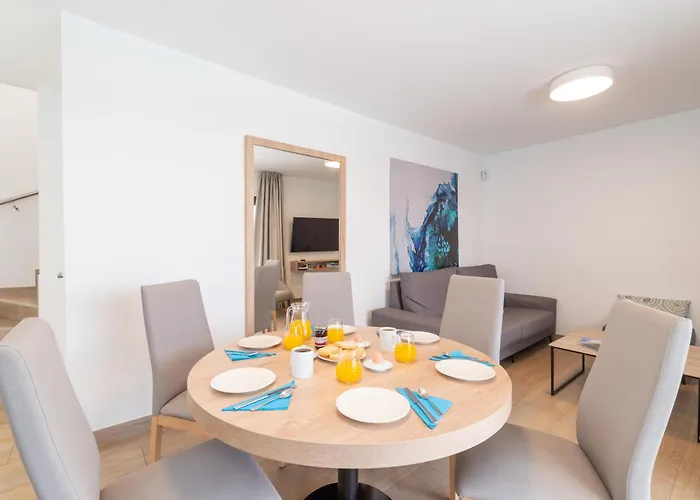 Ereza La Granja 普拉亚布兰卡